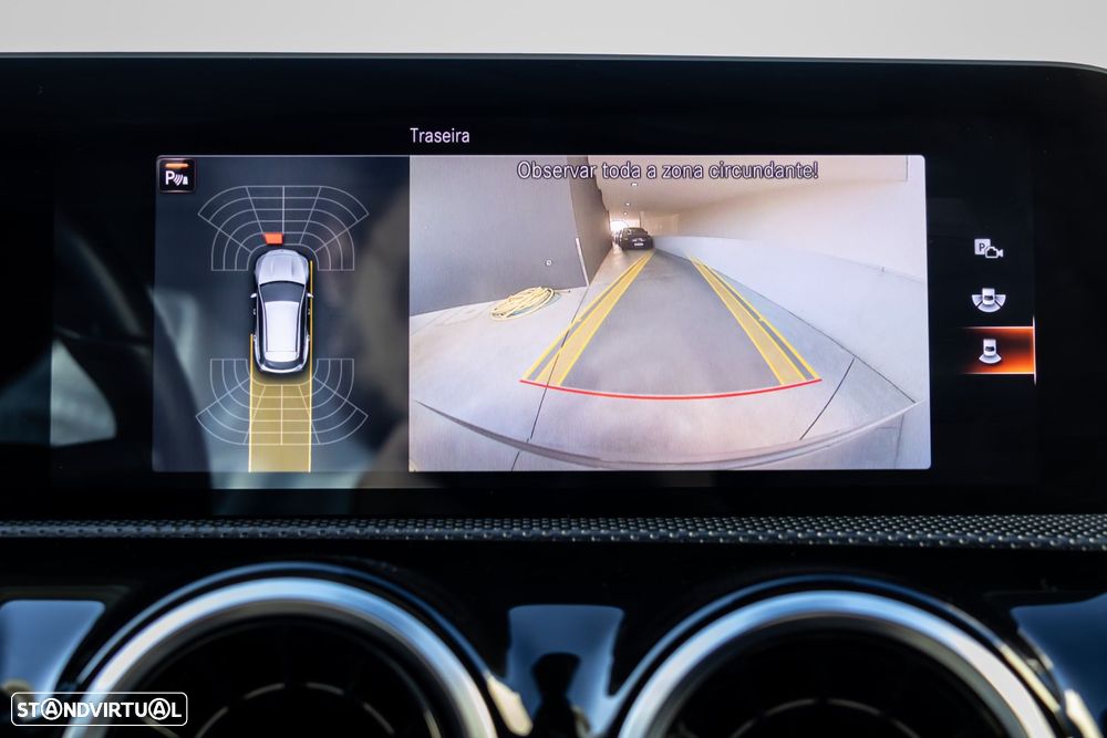 Mercedes-Benz CLA 180 - 36