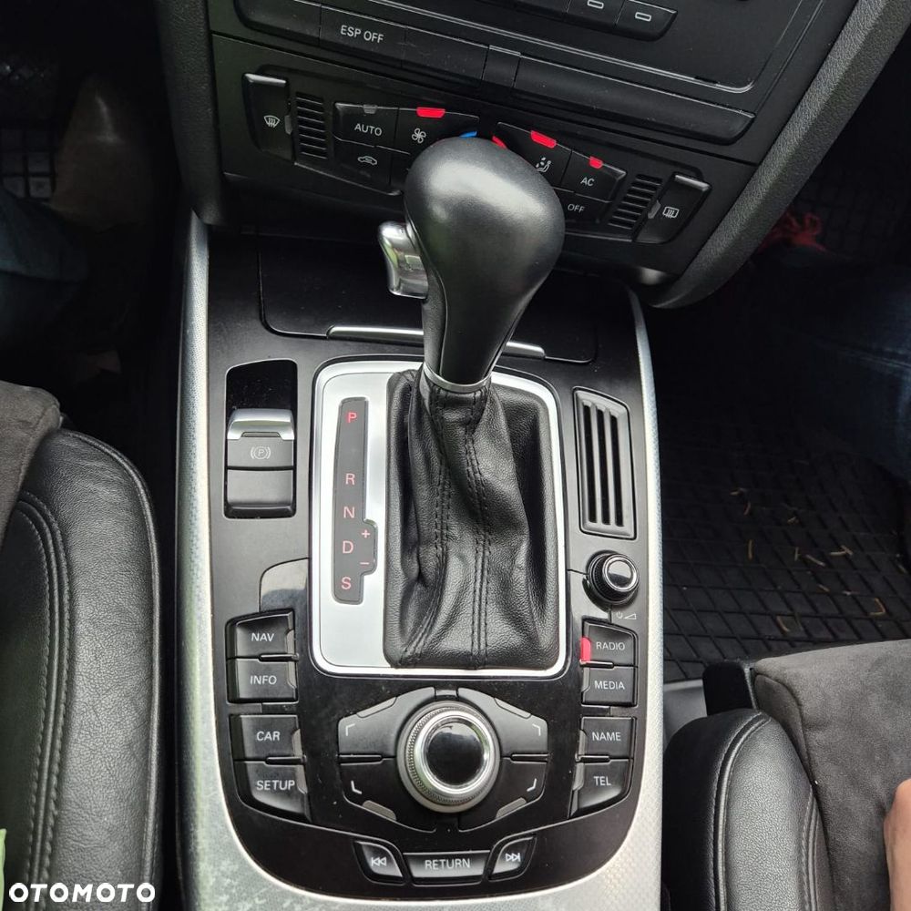 Audi A4 Limousine - 9