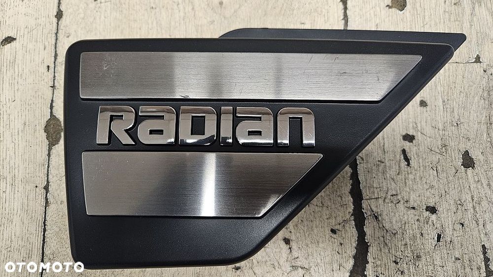 Boczek pokrywa osłona Yamaha YX 600 Radian  1UJ-21711-00 - 2