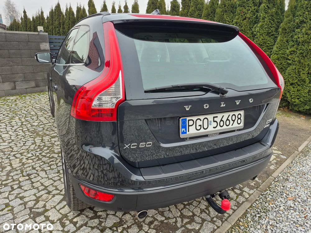 Volvo XC 60 D3 AWD Momentum - 6