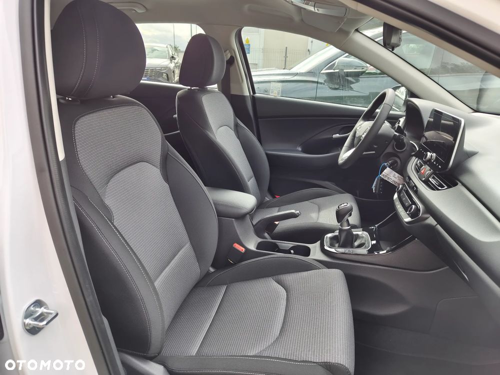 Hyundai i30 1.0 T-GDI Pure - 23