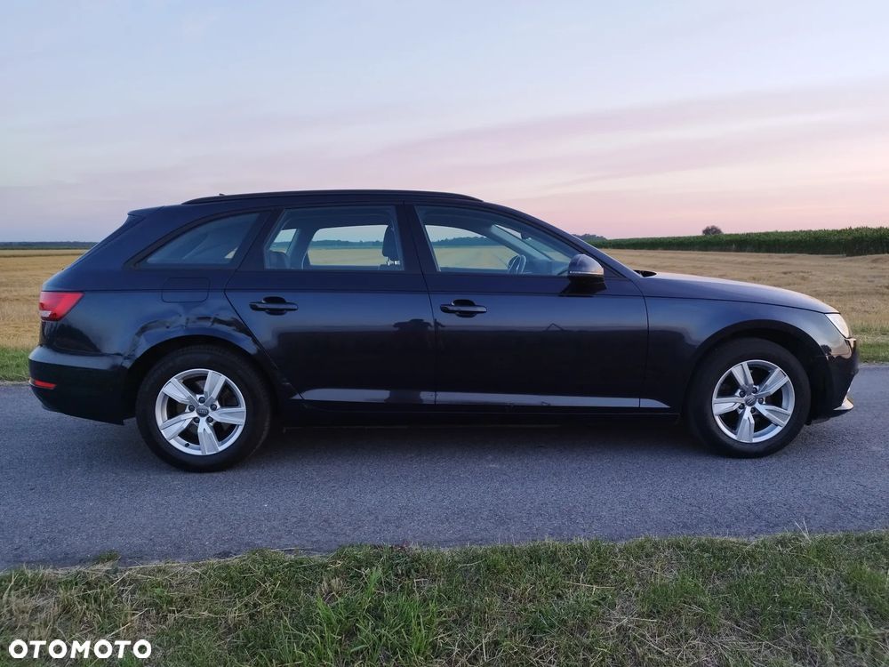 Audi A4 Avant 2.0 TDI ultra S tronic - 6