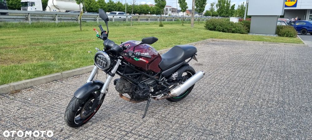Ducati Monster - 1