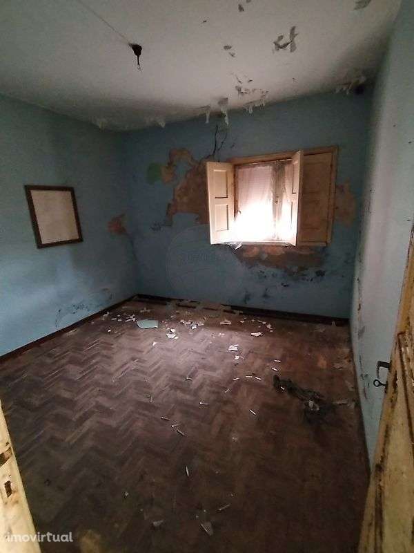 Moradia T1 para venda - Grande imagem: 3/19