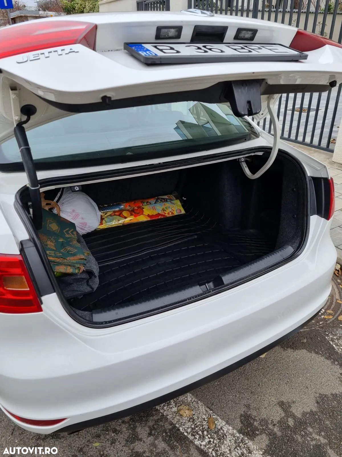 Volkswagen Jetta 1.2 TSI Comfortline - 7