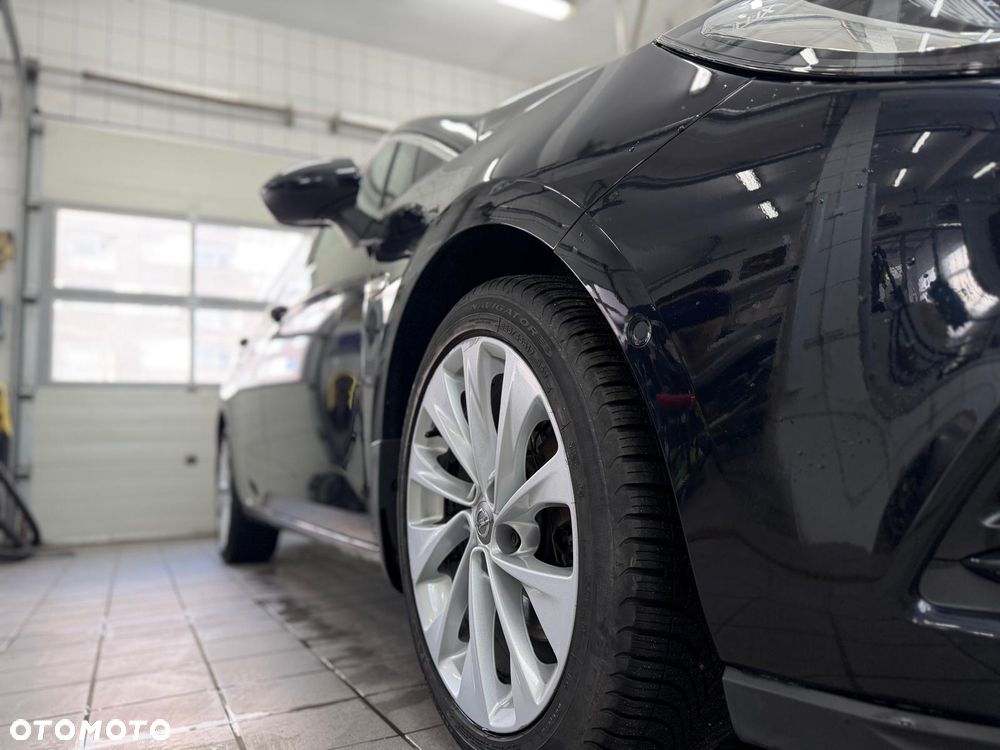 Opel Astra 1.6 T Elite S&S - 12