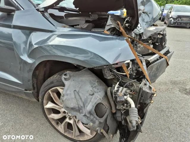 Skoda Karoq 2.0 TDI SCR 4x4 Style DSG - 10