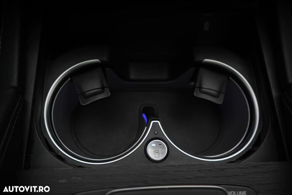 MERCEDES-BENZ GLE 2025 — imagine 21