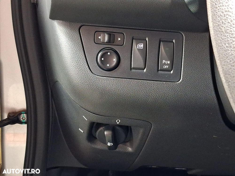 Dacia Spring Comfort Plus - 17