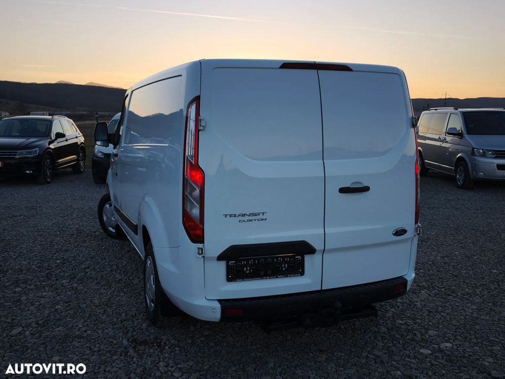 Ford Transit Custom - 14