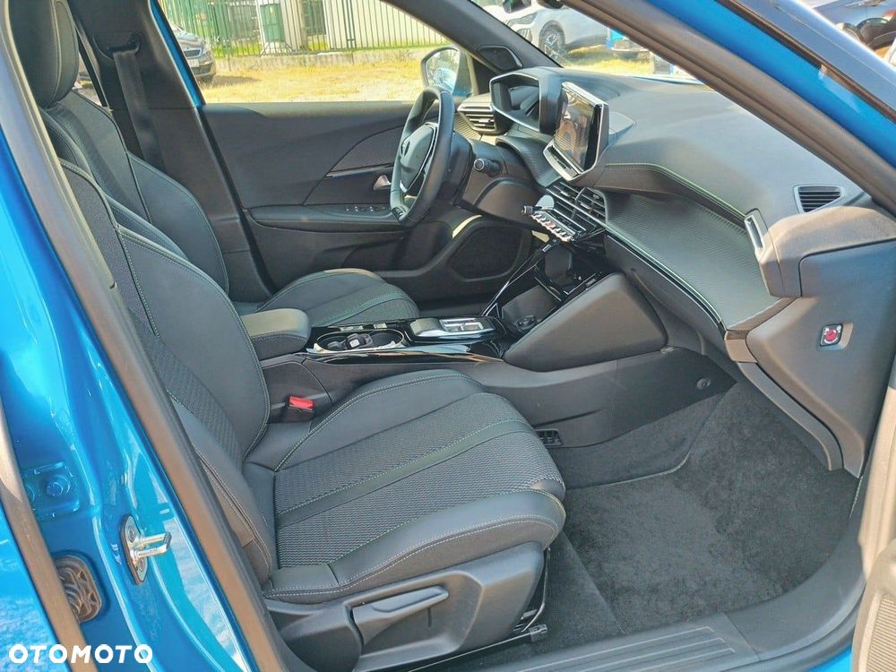 Peugeot 2008 - 14