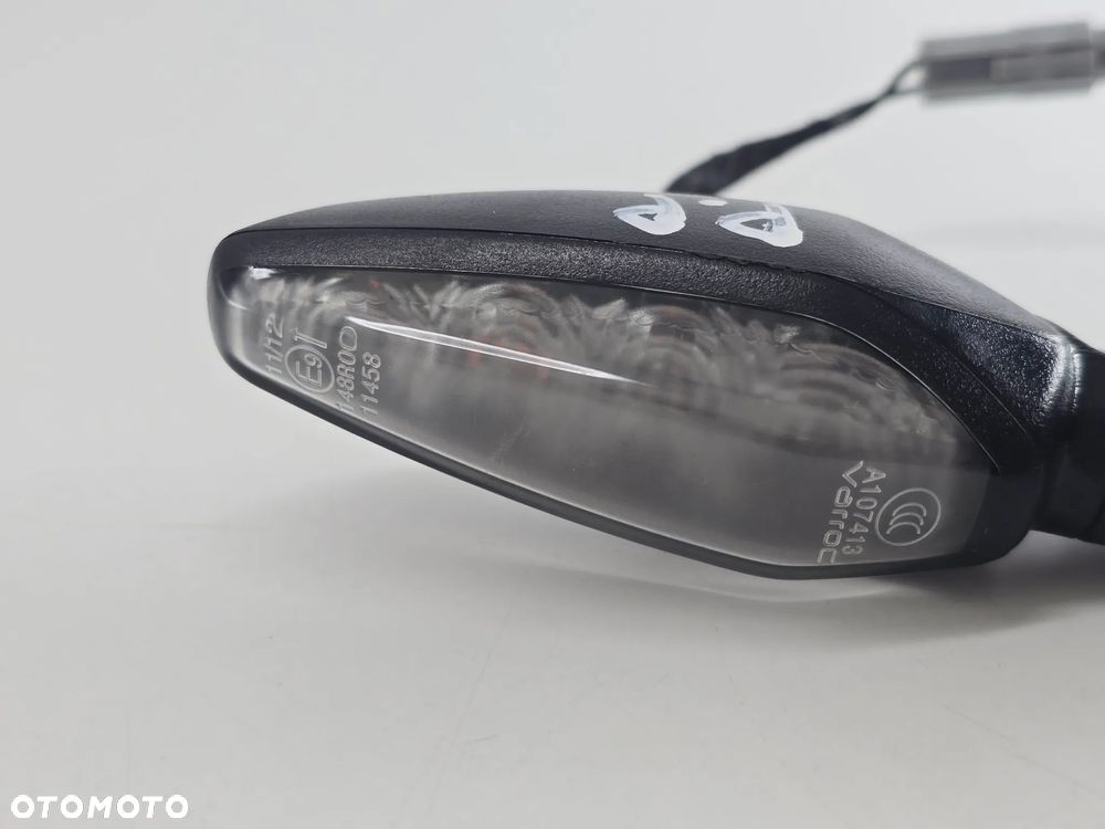 MIGACZ KIERUNKOWSKAZ PRAWY PRZOD  TRIUMPH SCRAMBLER 400 SPEED - 6