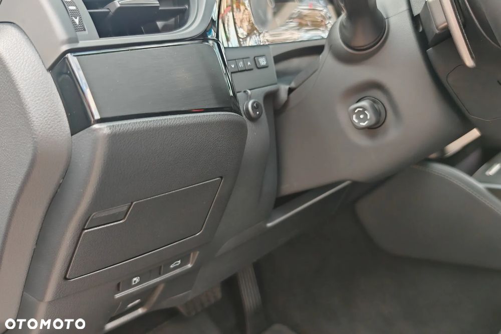 Lexus ES 300h Business Edition - 19
