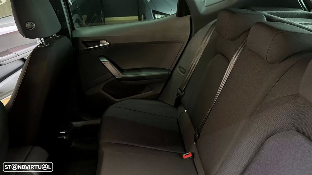 SEAT Arona 1.0 TSI FR - 40