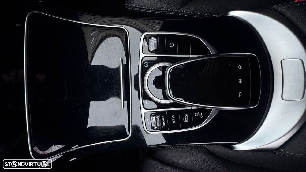 Mercedes-Benz C 300 de AMG Line - 16