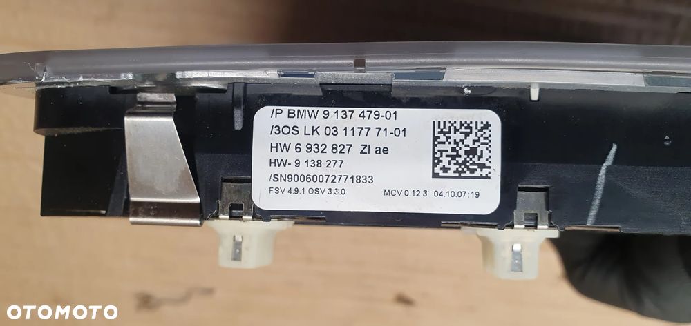 Lampka oświetlenie kabiny podsufitki BMW I E87 9137479 6932827 9138277 - 5