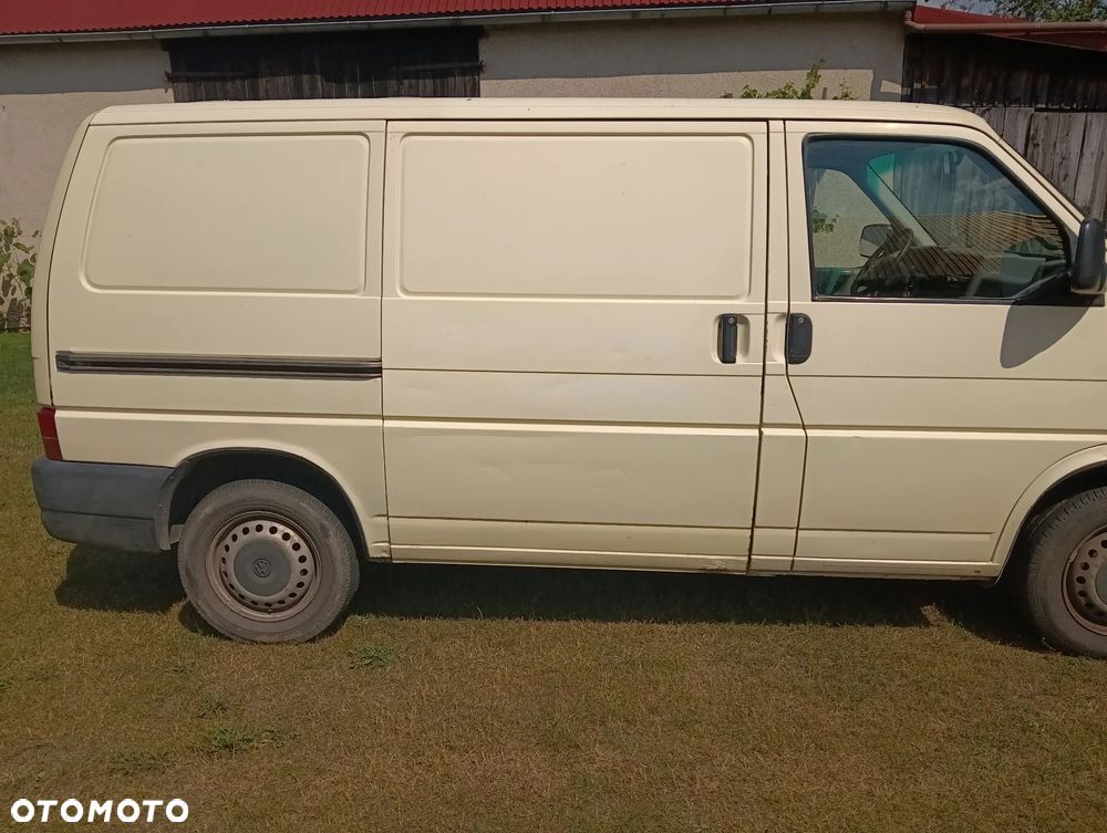 Volkswagen Transporter - 4
