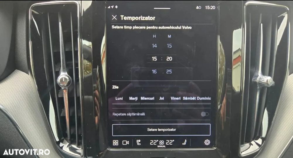 Volvo XC 60 B4 MHEV AWD R-Design - 19