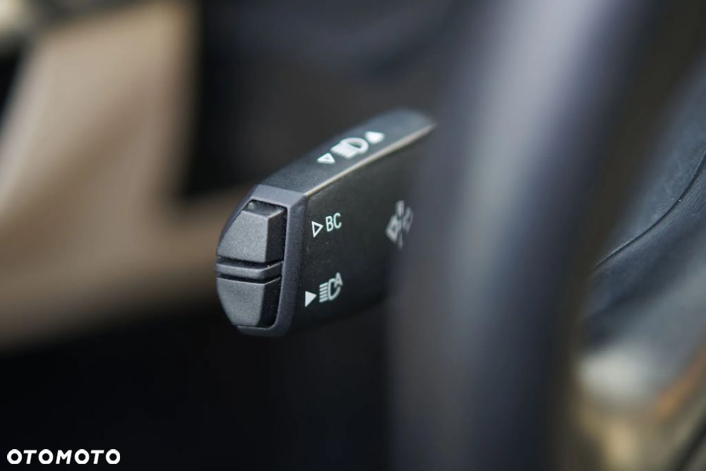 BMW X3 xDrive20d Luxury Line - 36