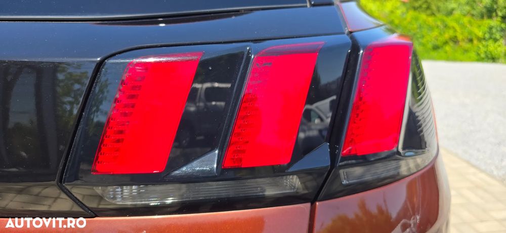 Peugeot 3008 1.2 PureTech Turbo S&S EAT6 GT-Line - 13