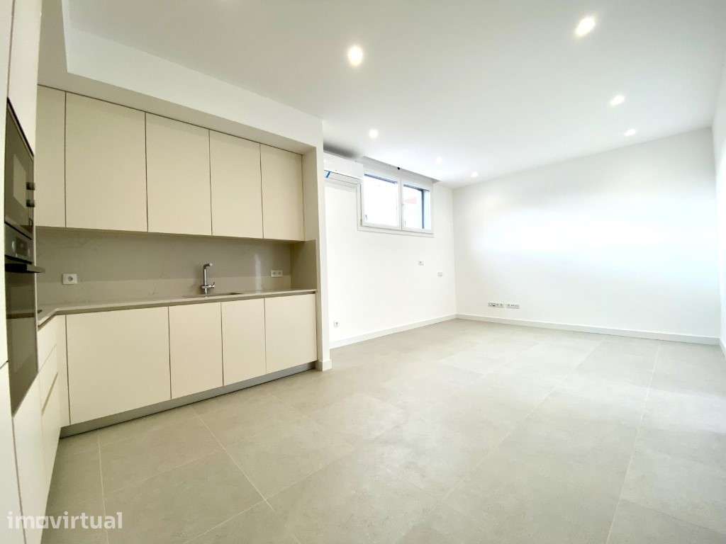 Excelente apartamento T1 na zona histórica da Nazaré - Grande imagem: 2/11
