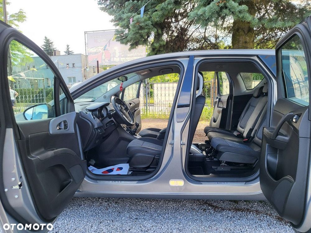 Opel Meriva - 12