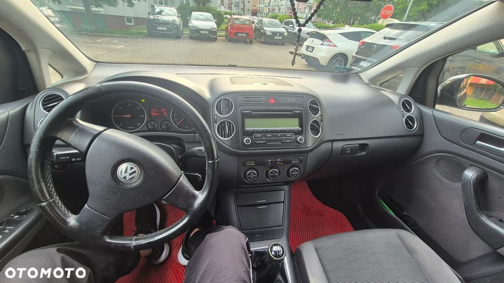 Volkswagen Golf Plus - 10