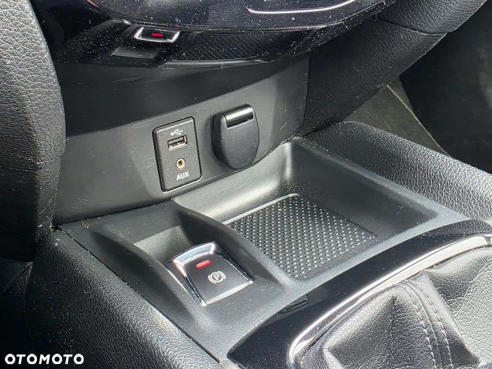 Nissan X-Trail - 16