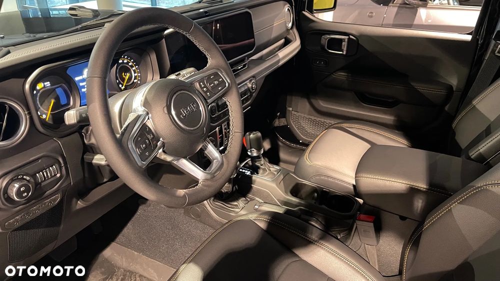 Jeep Wrangler Unlimited GME 2.0 Turbo Sahara - 8