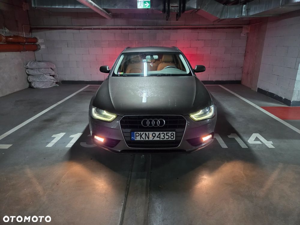 Audi A4 Avant - 9