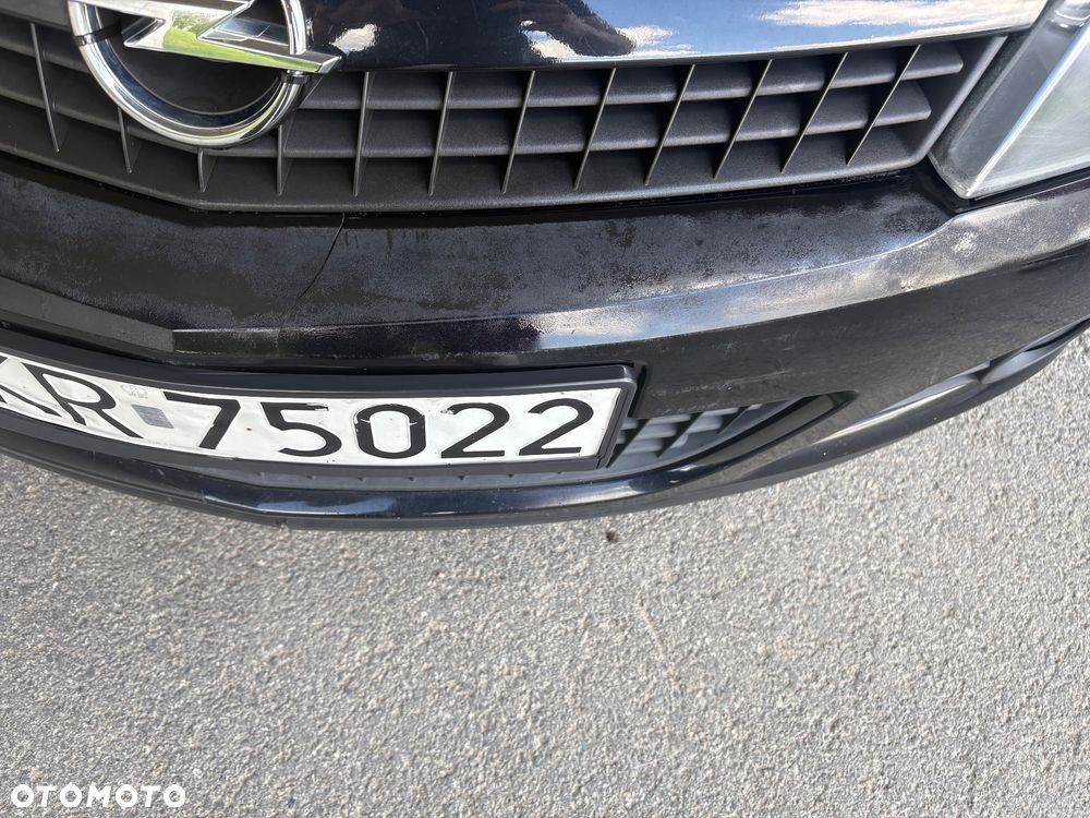 Opel Astra 1.9 CDTI Cosmo - 17