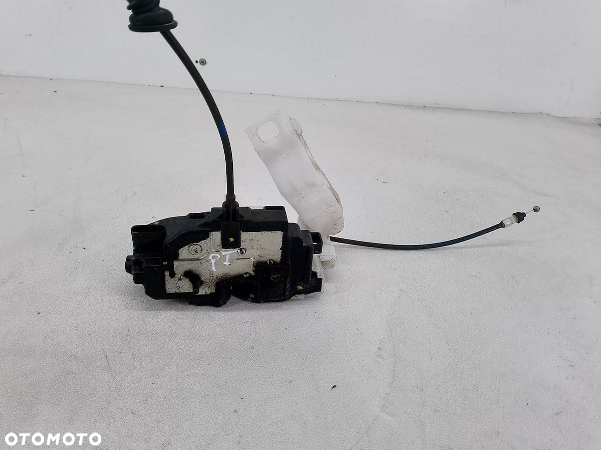 ZAMEK DRZWI PRAWY TYŁ KIA CEE'D I 1.6 DOHC BENZYNA KOMBI - 4
