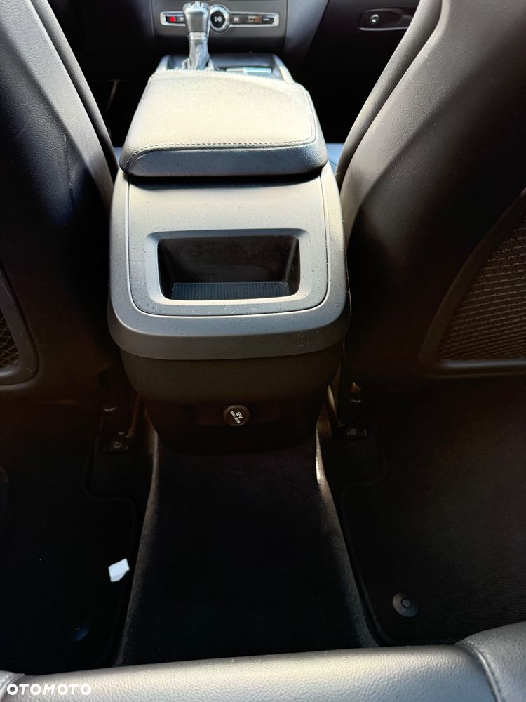 Volvo XC 60 T5 AWD Geartronic Momentum - 17