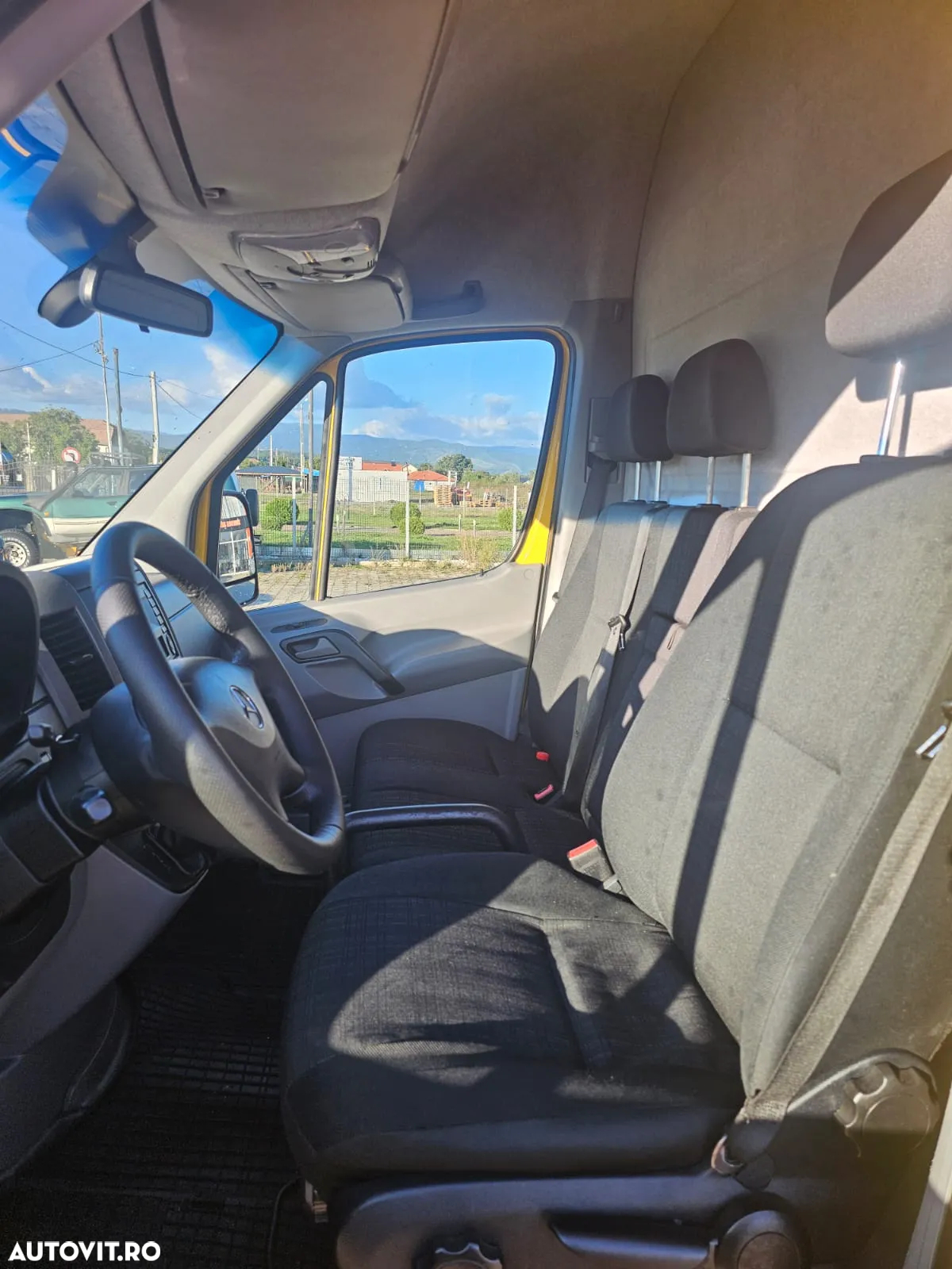 Mercedes-Benz Sprinter 316 CDI MAXI  XXL An 2015 Climă  Cutie Automată Pilot automat Încălzire în scaun șofer - 18