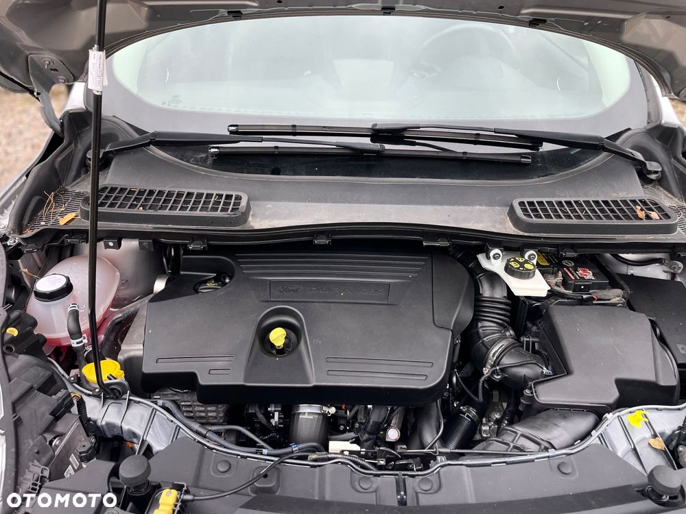 Ford Kuga - 39