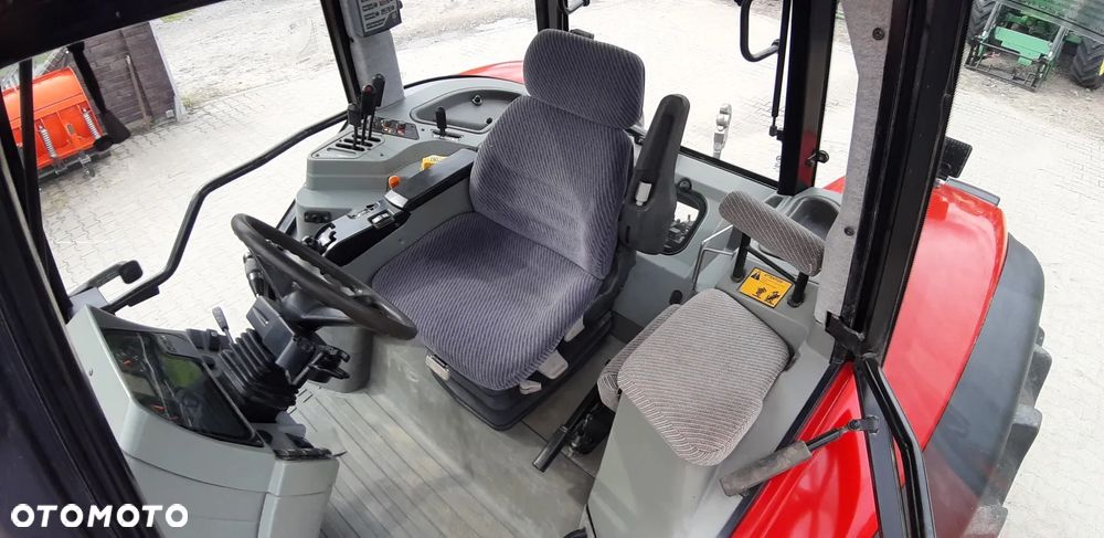 Massey Ferguson 8240 - 10
