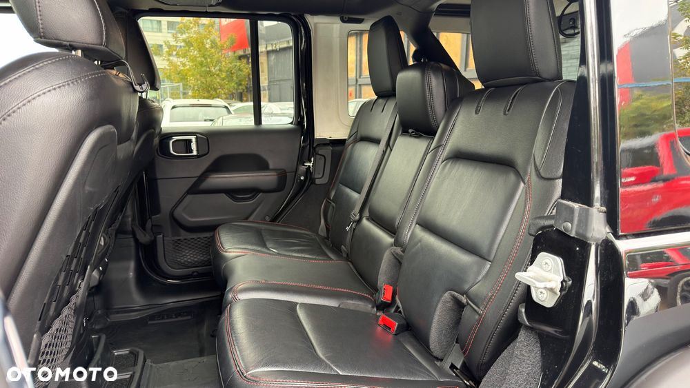 Jeep Wrangler - 18