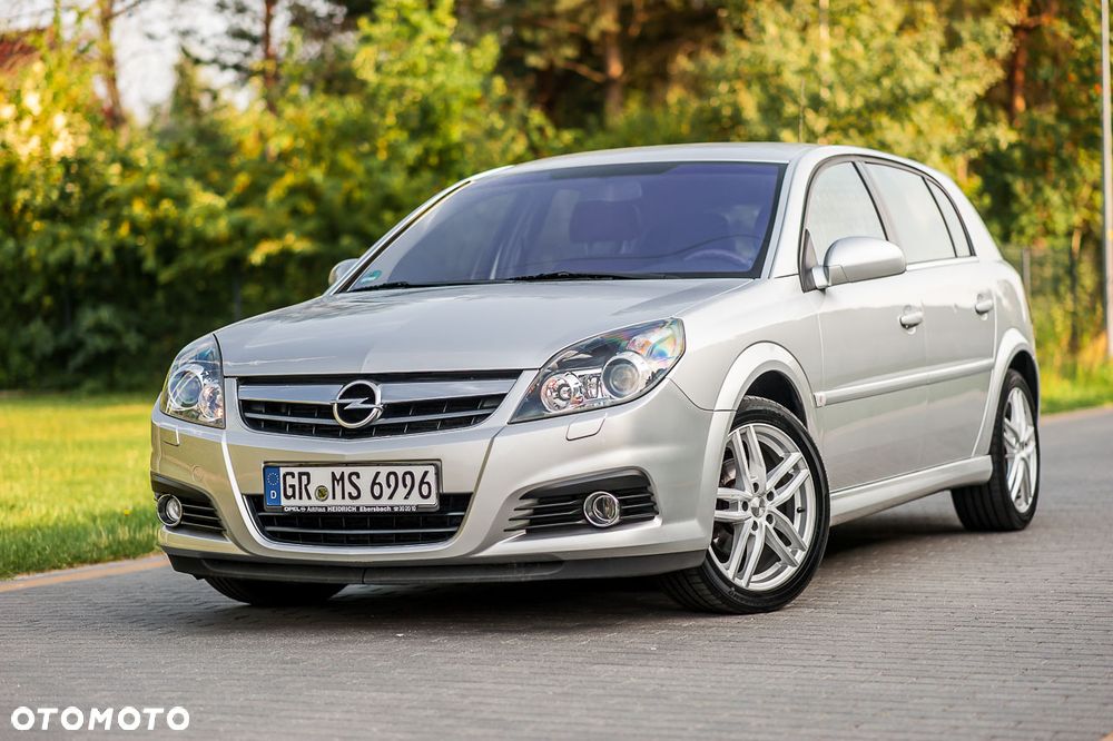 Opel Signum 2.2 Automatik Cosmo Plus - 1