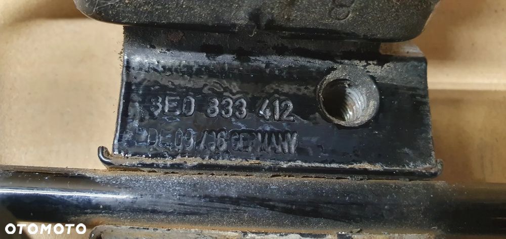 Zawias zawiasy drzwi prawy tył para Audi A6 C6 8E0833412 - 5