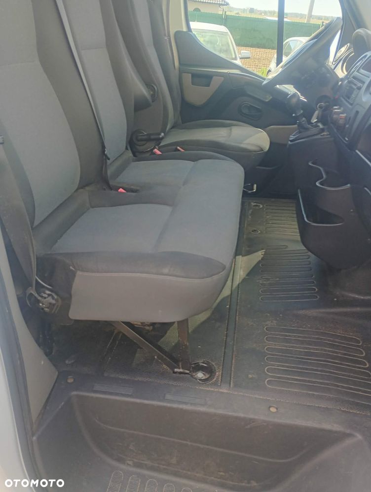 Renault Master - 29