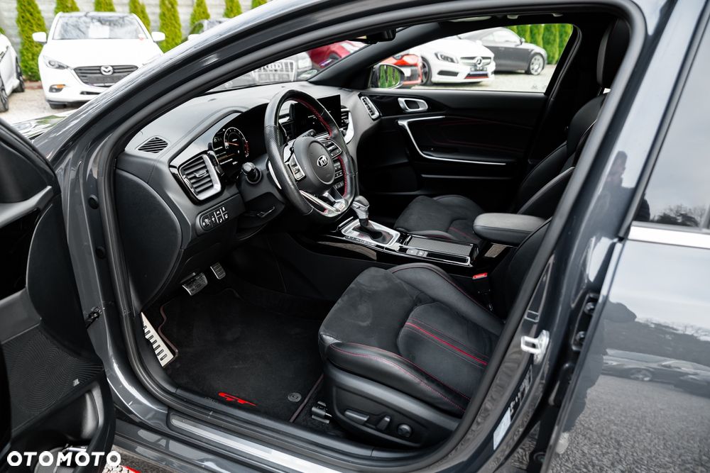 Kia ProCeed 1.6 T-GDI DCT7 OPF GT - 17