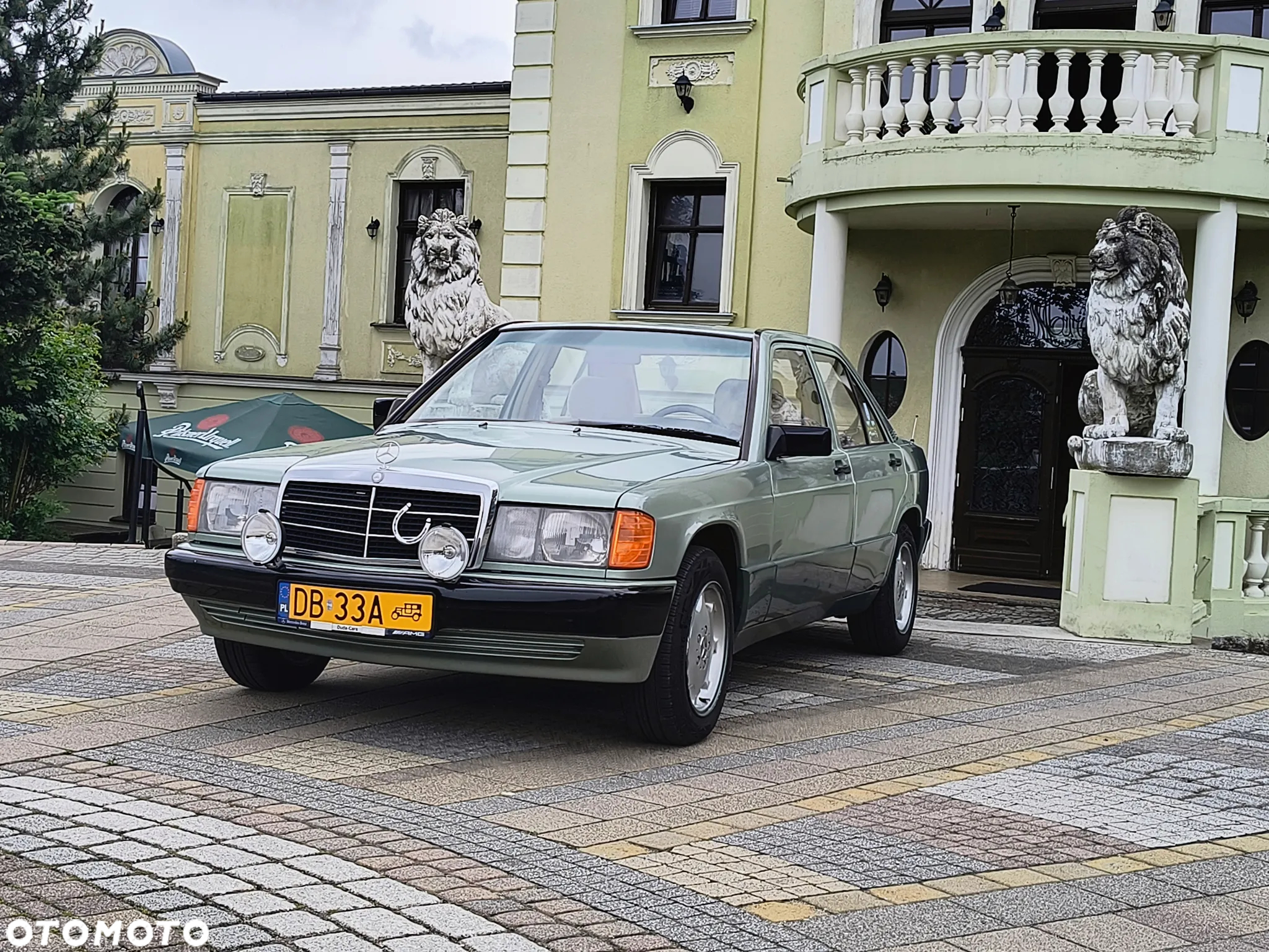 Mercedes-Benz W201 (190) - 2