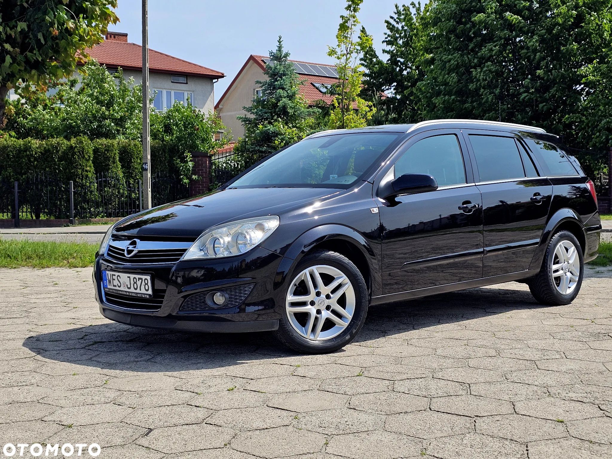 Opel Astra 1.6 Caravan NAVI - 1
