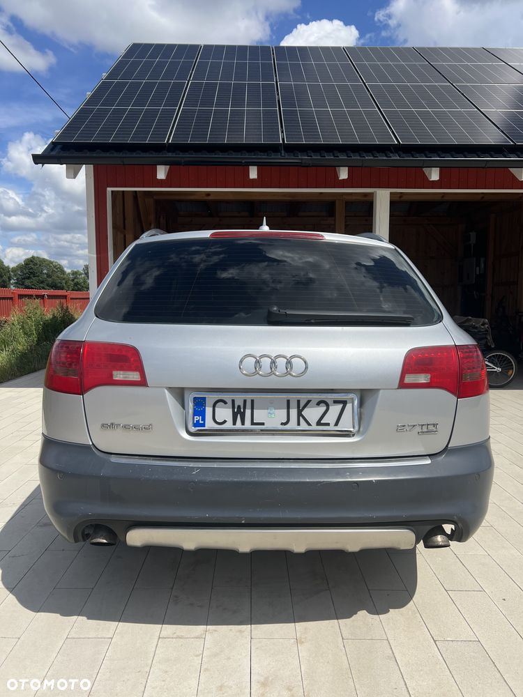 Audi A6 Allroad - 16
