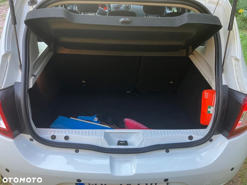 Dacia Sandero 1.2 16V SL Blackline - 10