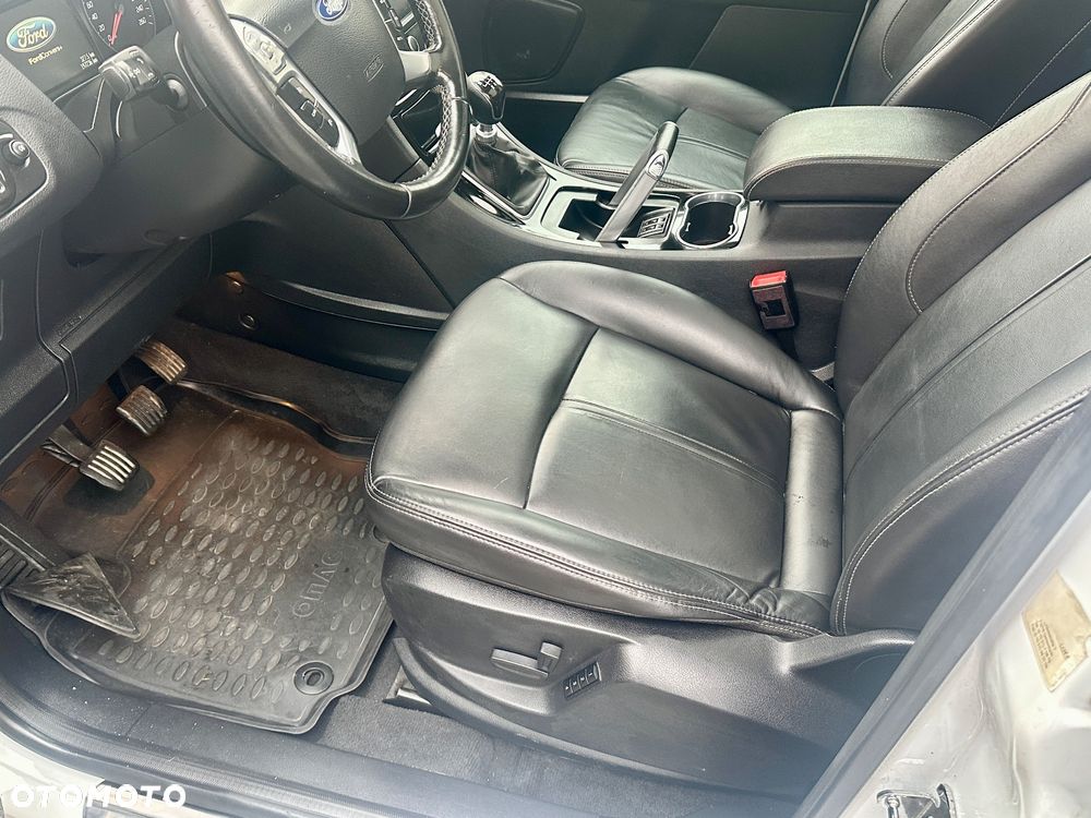 Ford S-Max 2.0 TDCi DPF Titanium X - 21