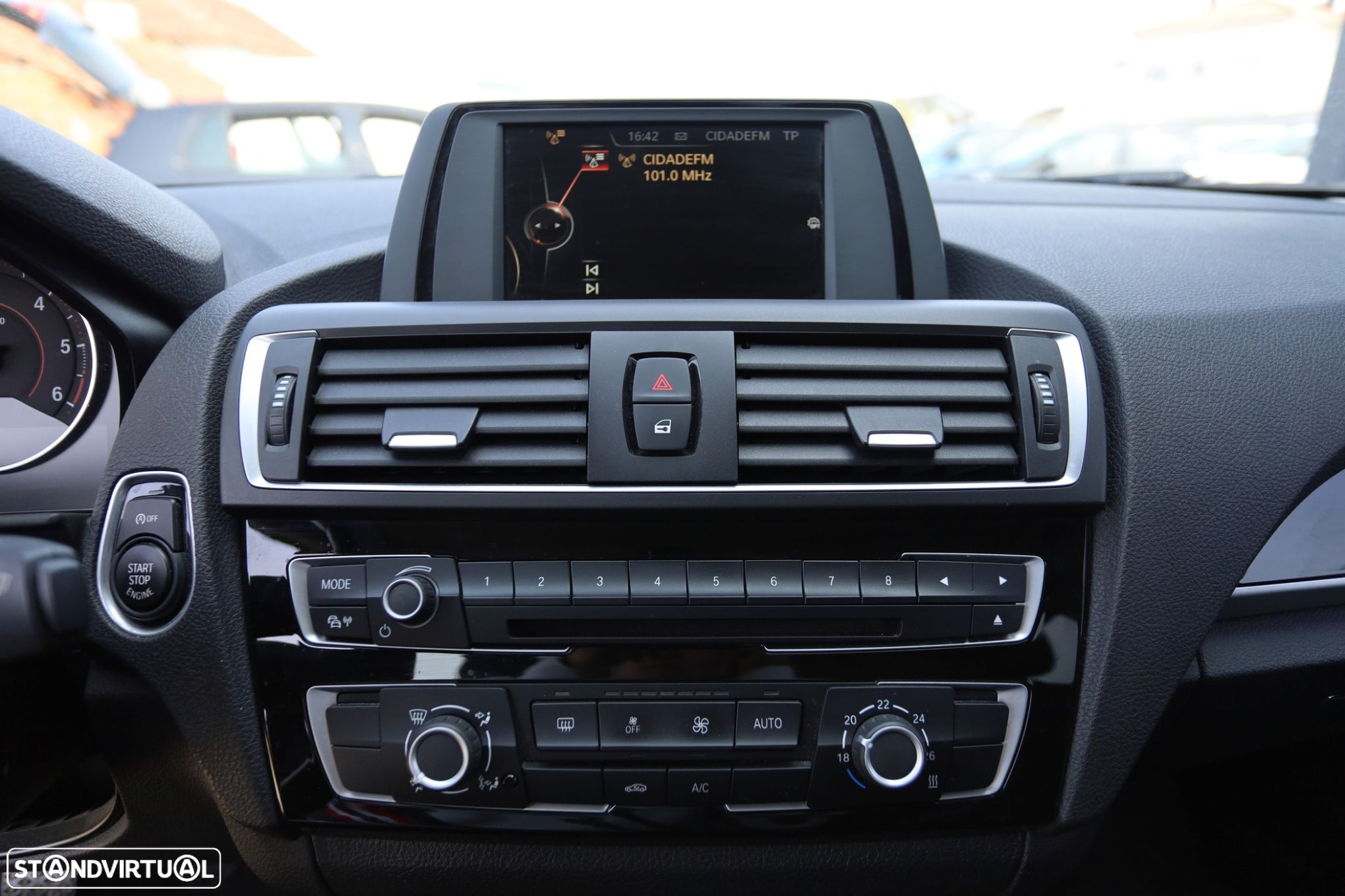 BMW 116 d Line Sport - 11