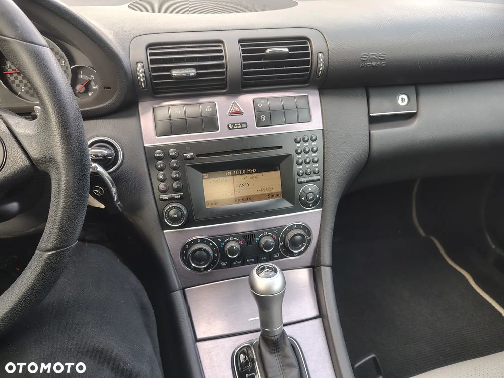 Mercedes-Benz CLC 200 CDI DPF Automatik Special Edition - 16