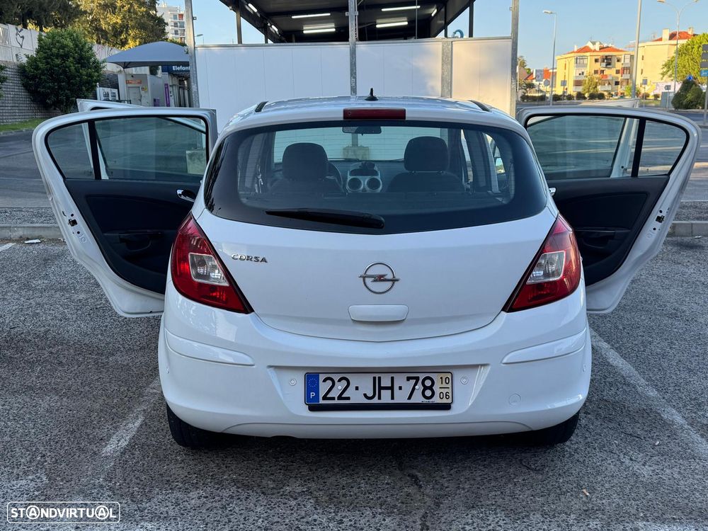Opel Corsa 1.2 Cosmo - 18