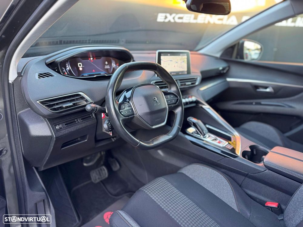 Peugeot 5008 1.5 BlueHDi Allure EAT8 - 7